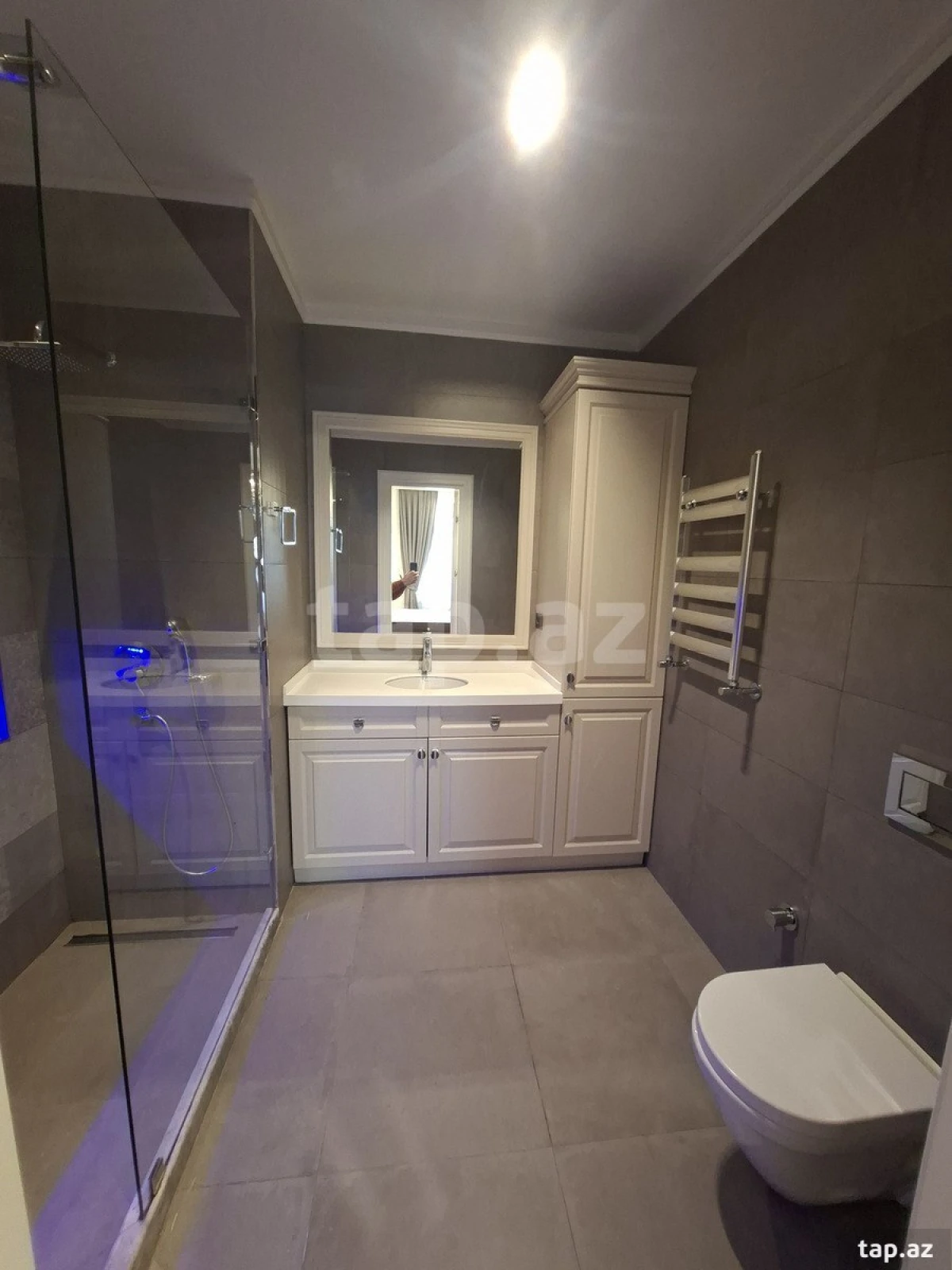 Satılır 4 otaqlı yeni tikili 156 m²