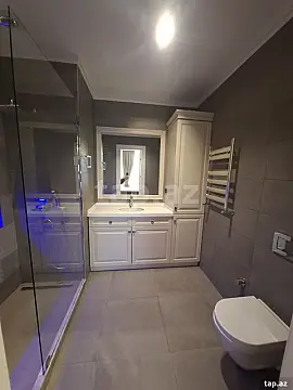 Satılır 4 otaqlı yeni tikili 156 m²