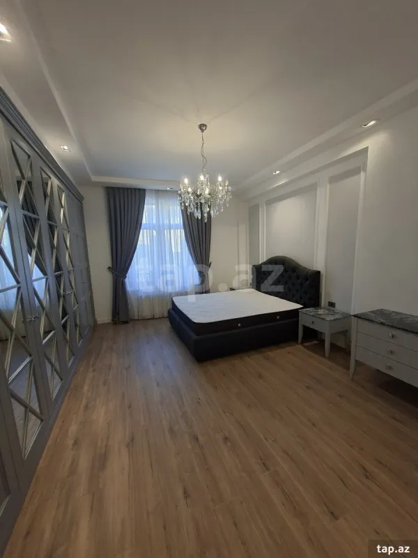 Satılır 4 otaqlı yeni tikili 156 m²