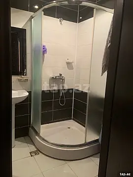 Kirayə verilir 2 otaqlı yeni tikili 60 m²