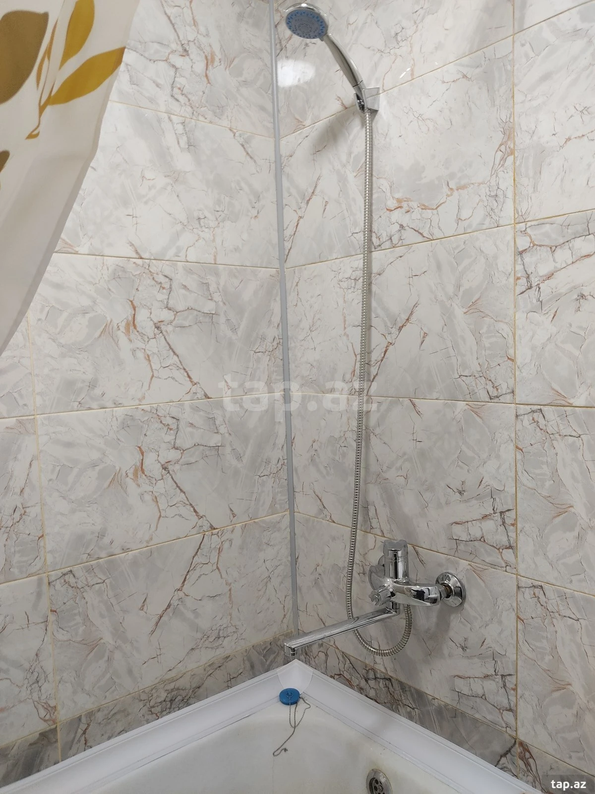 Kirayə verilir 3 otaqlı mənzil 75 m²