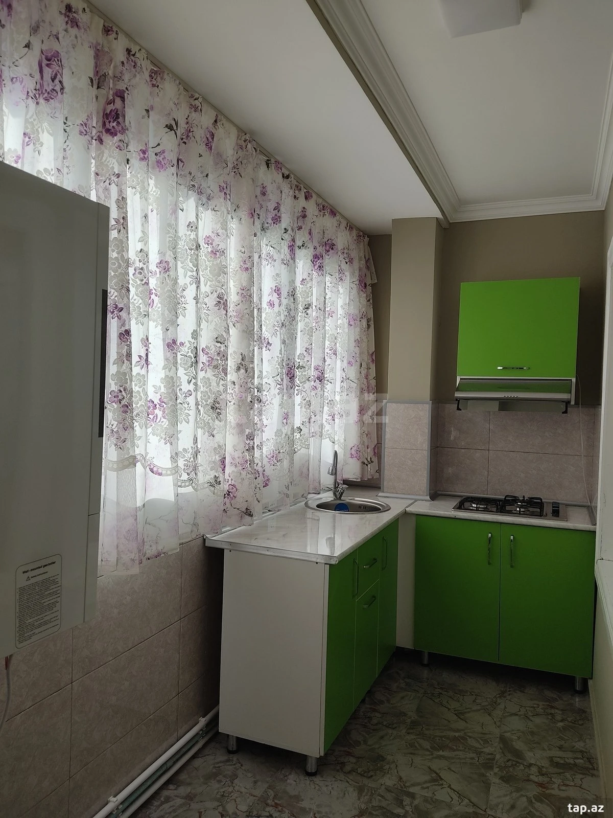 Kirayə verilir 3 otaqlı mənzil 75 m²