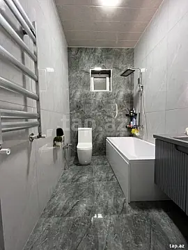 Satılır 4 otaqlı həyət evi