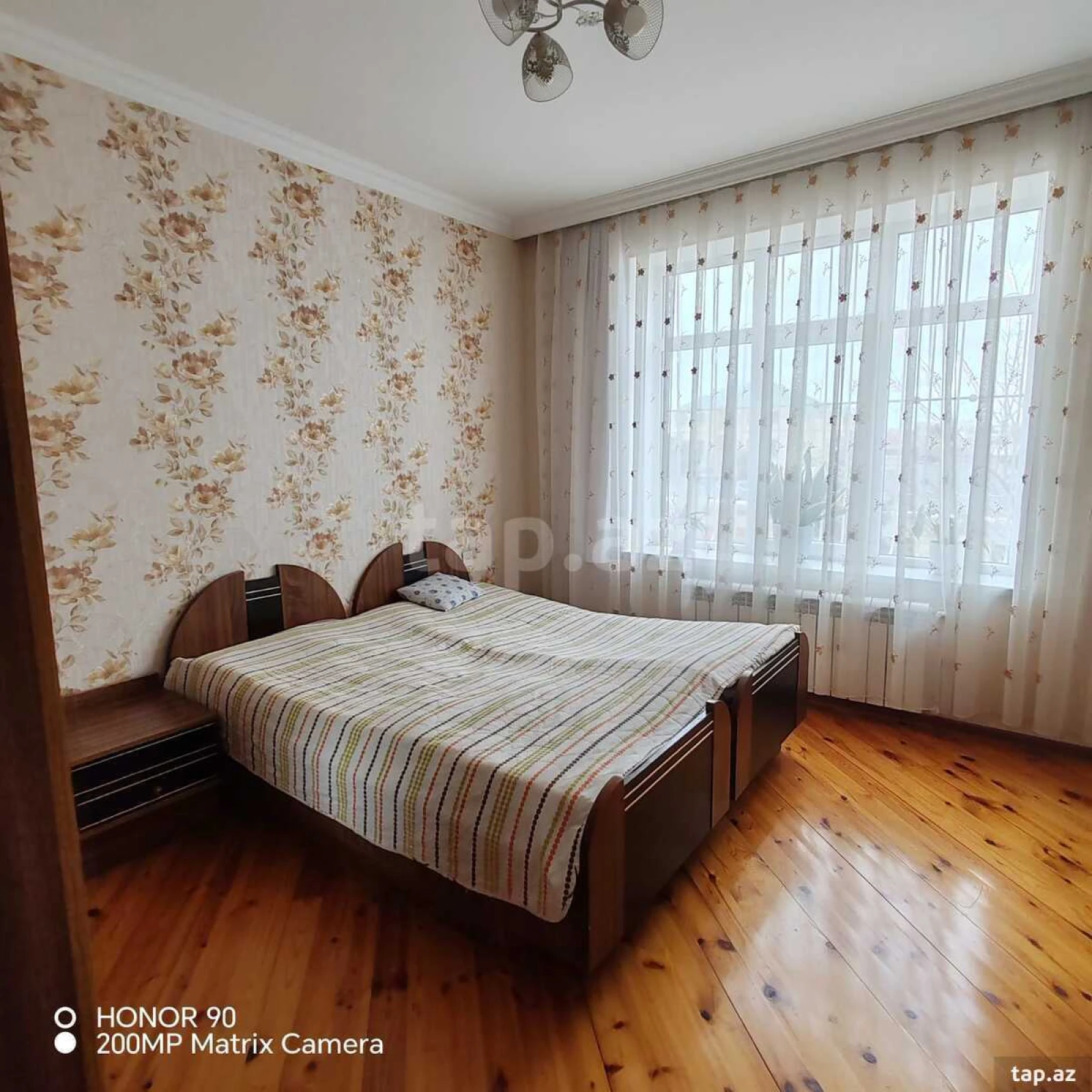 Satılır 5 otaqlı həyət evi