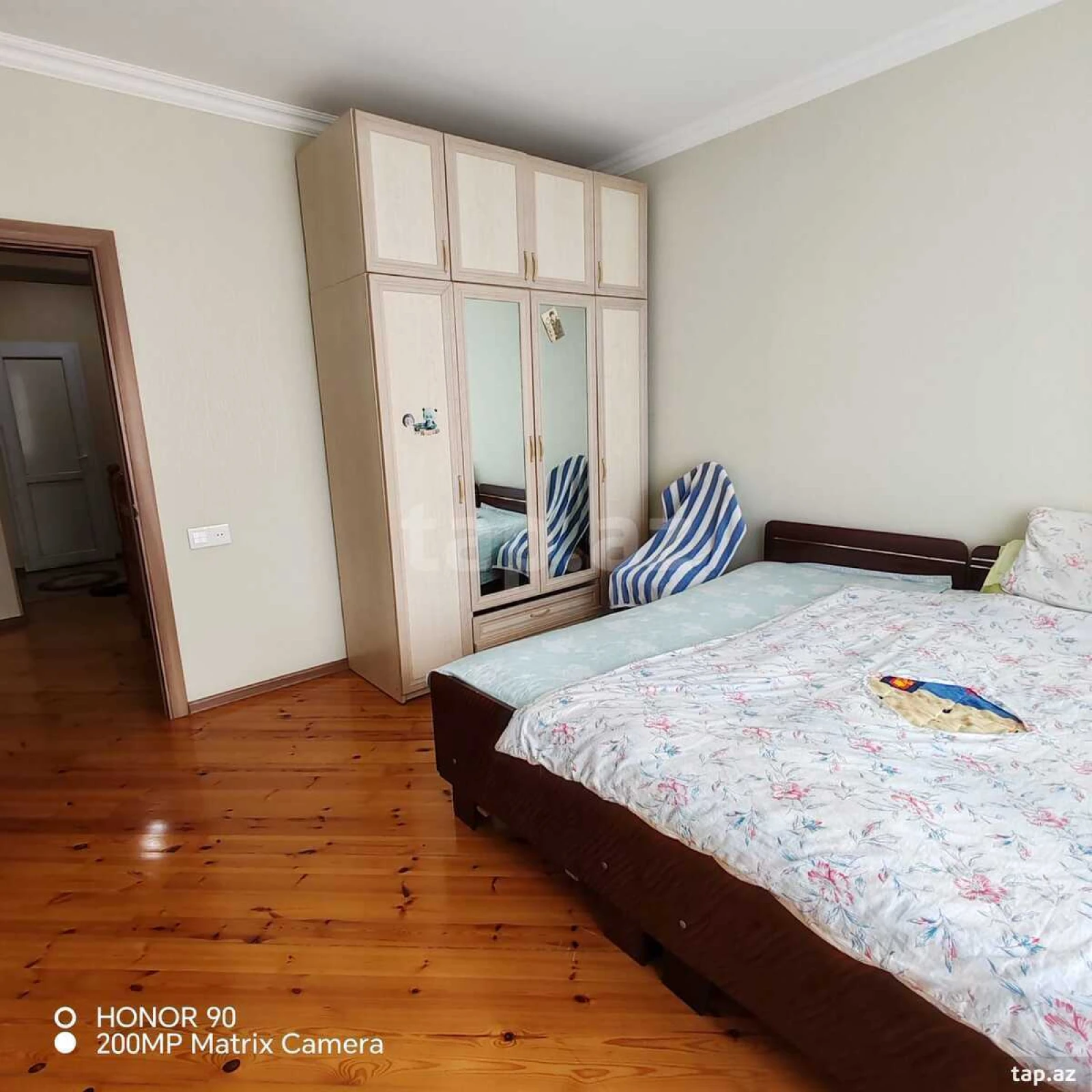 Satılır 5 otaqlı həyət evi