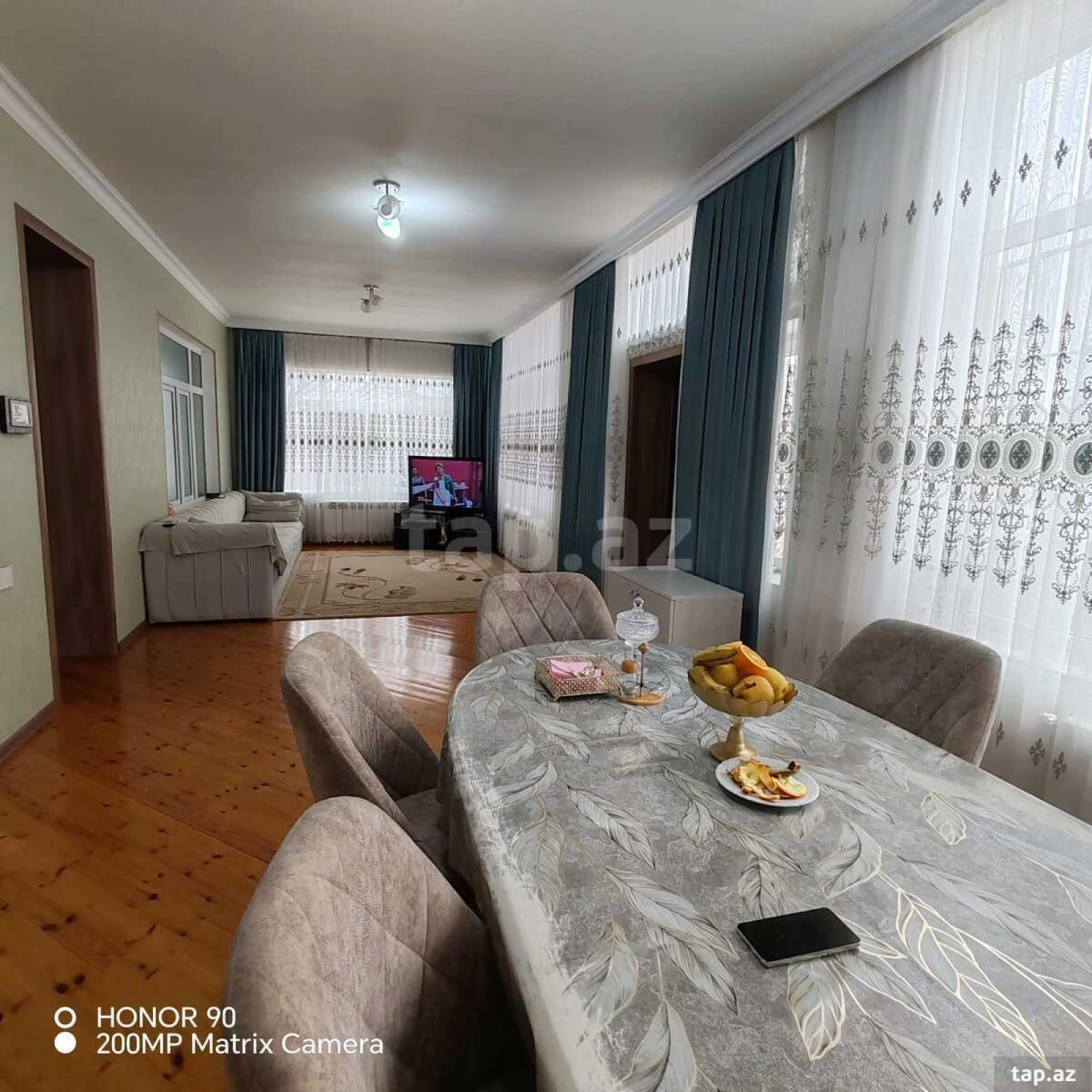 Satılır 5 otaqlı həyət evi