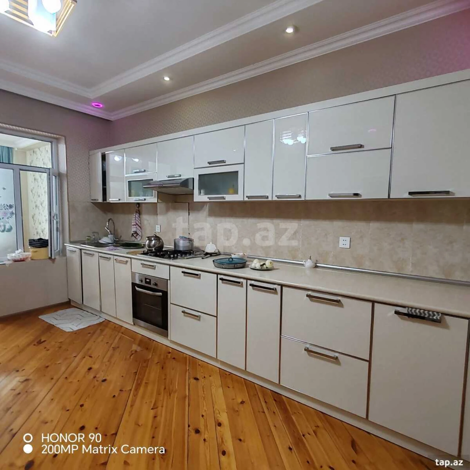 Satılır 5 otaqlı həyət evi