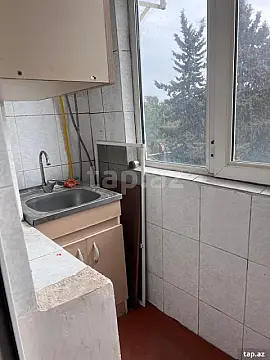 Kirayə verilir 2 otaqlı mənzil 50 m²