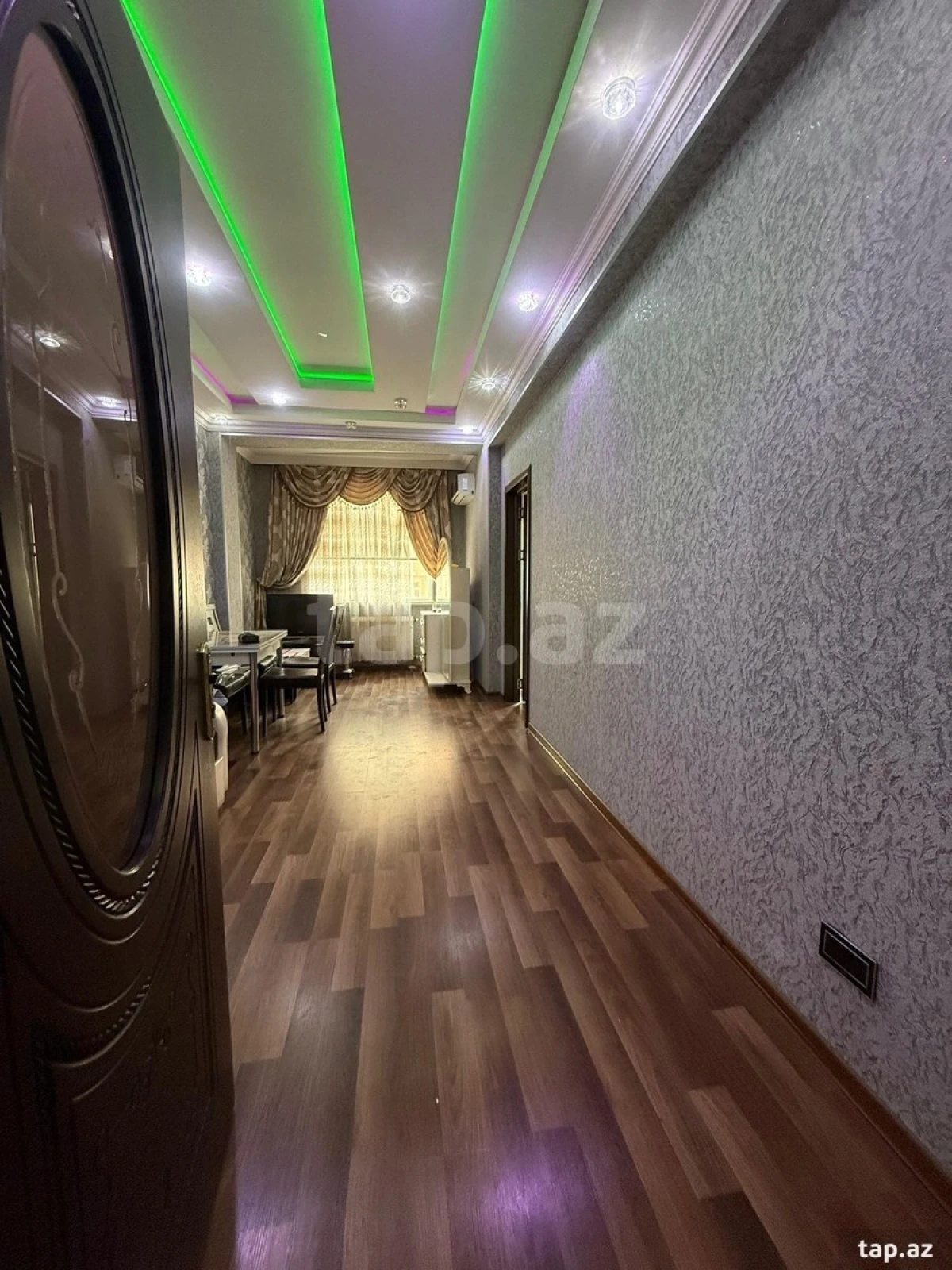 Kirayə verilir 2 otaqlı yeni tikili 60 m²