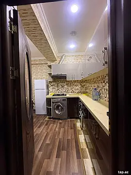 Kirayə verilir 2 otaqlı yeni tikili 60 m²