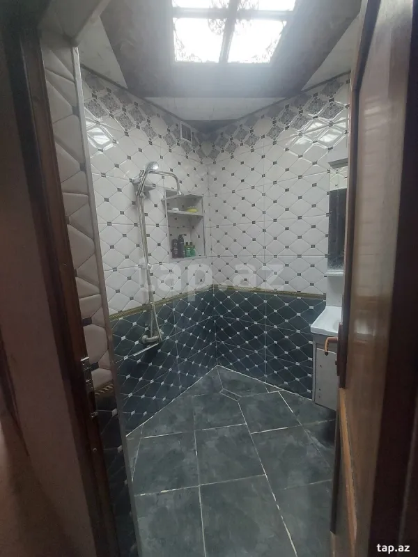 Satılır 4 otaqlı mənzil 88.1 m²