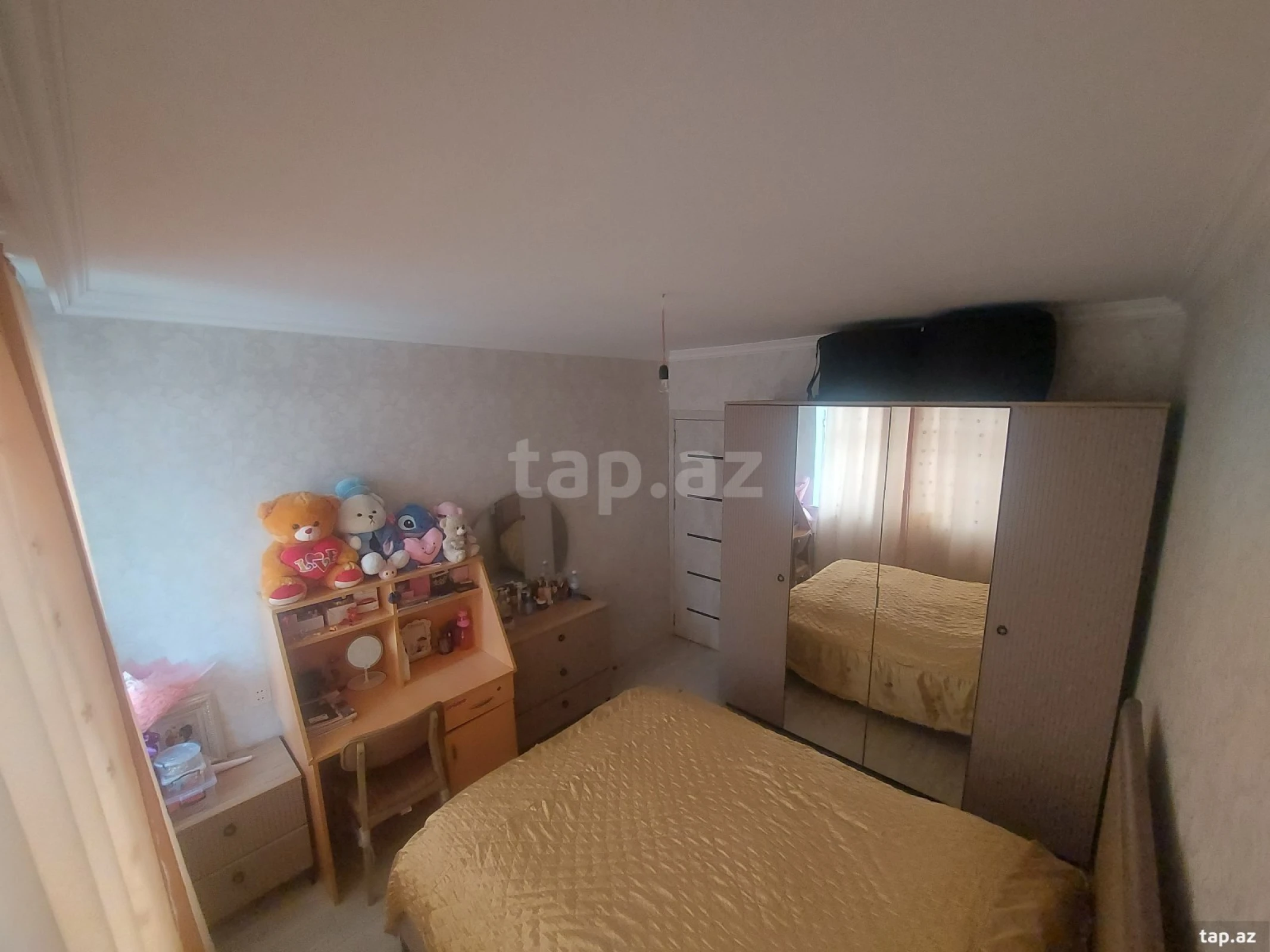 Satılır 4 otaqlı mənzil 88.1 m²
