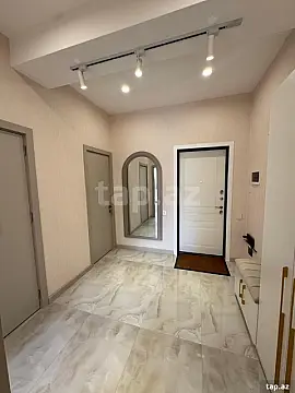 Kirayə verilir 2 otaqlı yeni tikili 60 m²