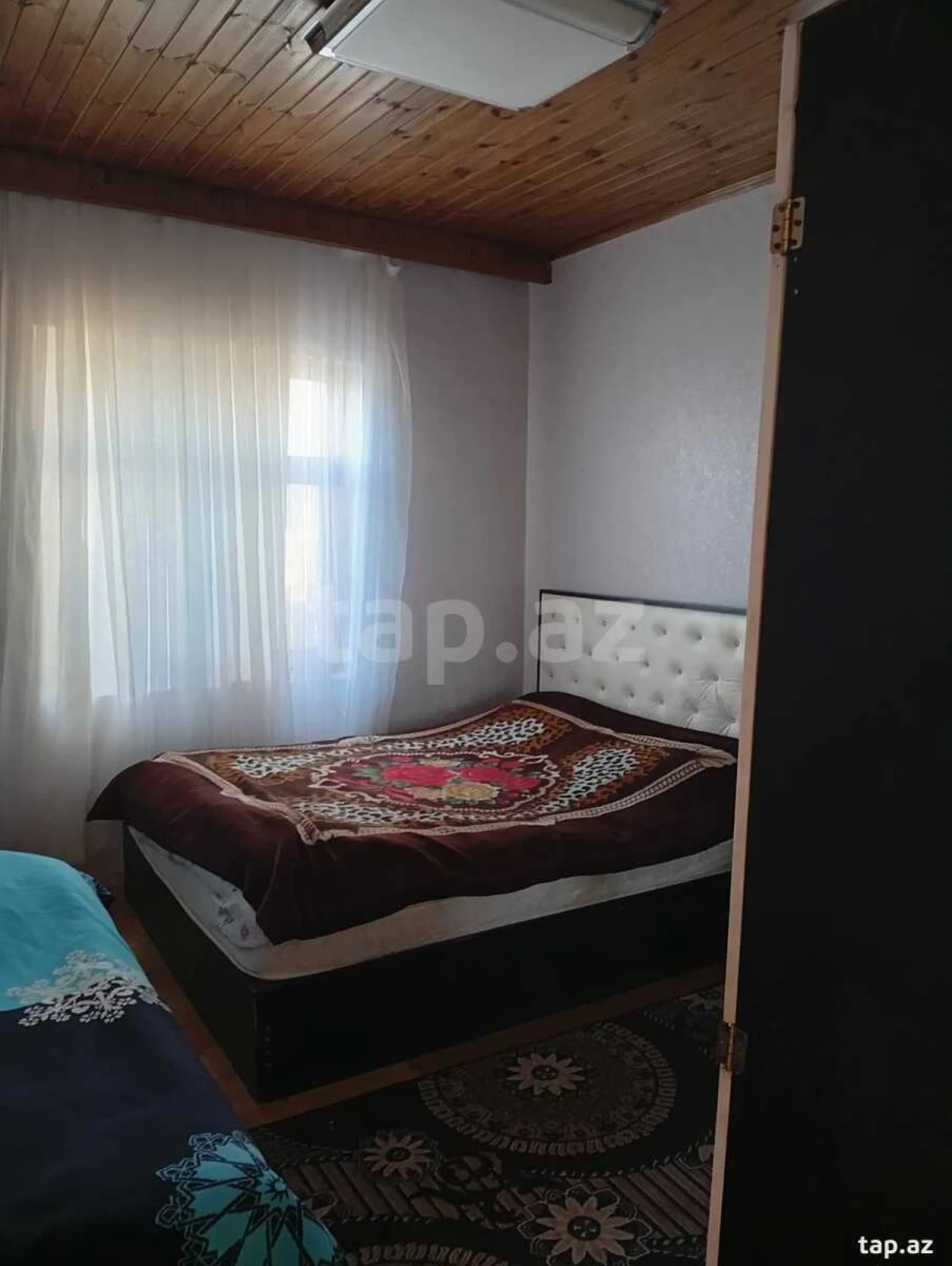 Satılır 4 otaqlı həyət evi