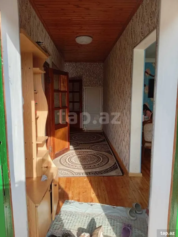 Satılır 4 otaqlı həyət evi