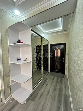 Satılır 3 otaqlı yeni tikili 68.5 m²