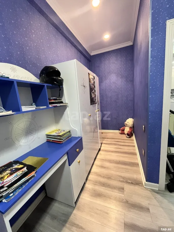 Satılır 3 otaqlı yeni tikili 68.5 m²