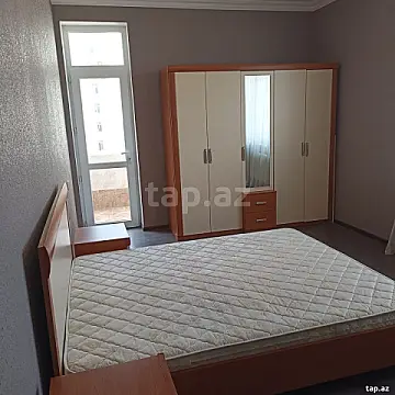 Kirayə verilir 2 otaqlı yeni tikili 79 m²