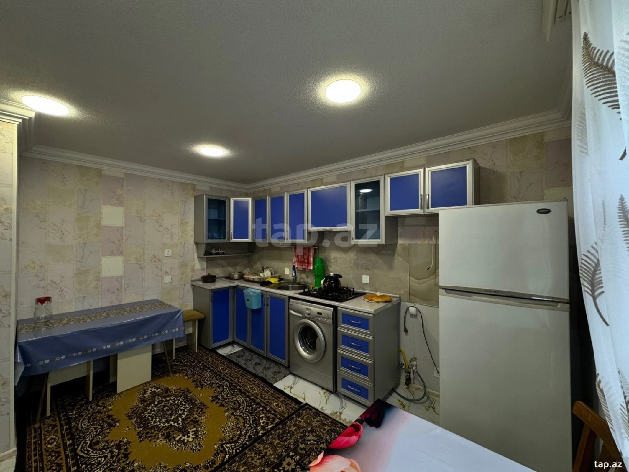 Kirayə verilir 3 otaqlı həyət evi