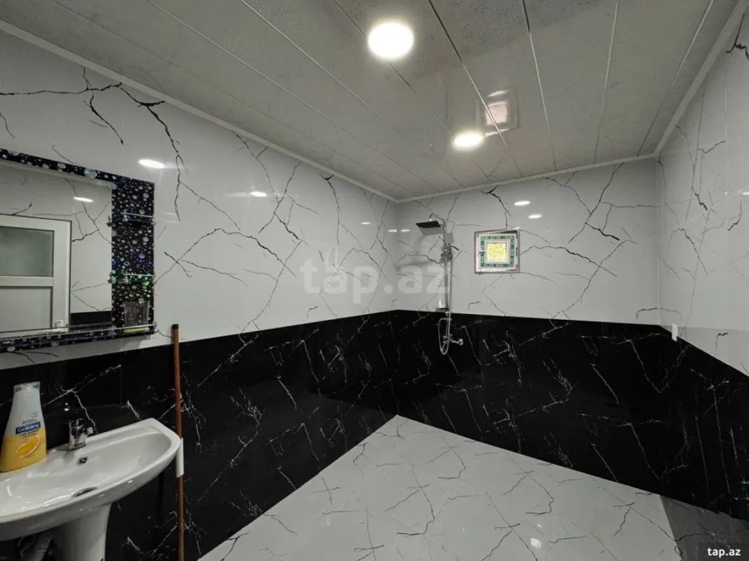 Kirayə verilir 3 otaqlı həyət evi