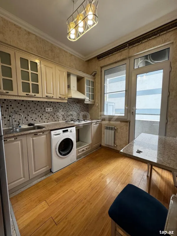 Satılır 2 otaqlı yeni tikili 55 m²
