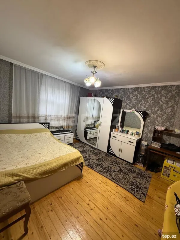 Satılır 3 otaqlı mənzil 100 m²