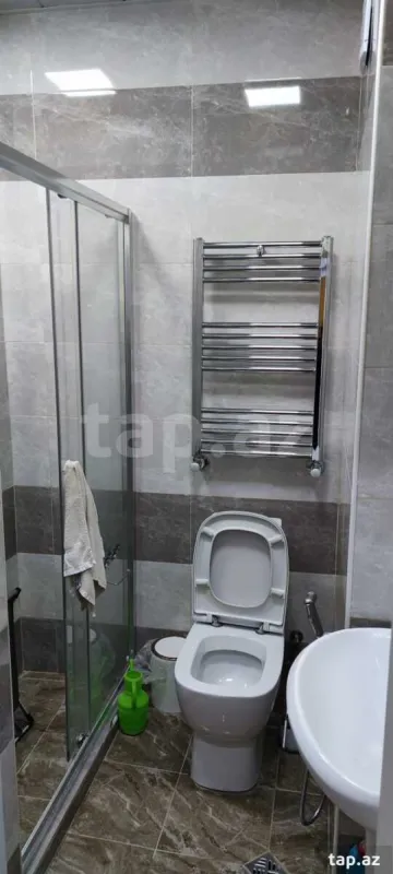 Kirayə verilir 2 otaqlı yeni tikili 43 m²