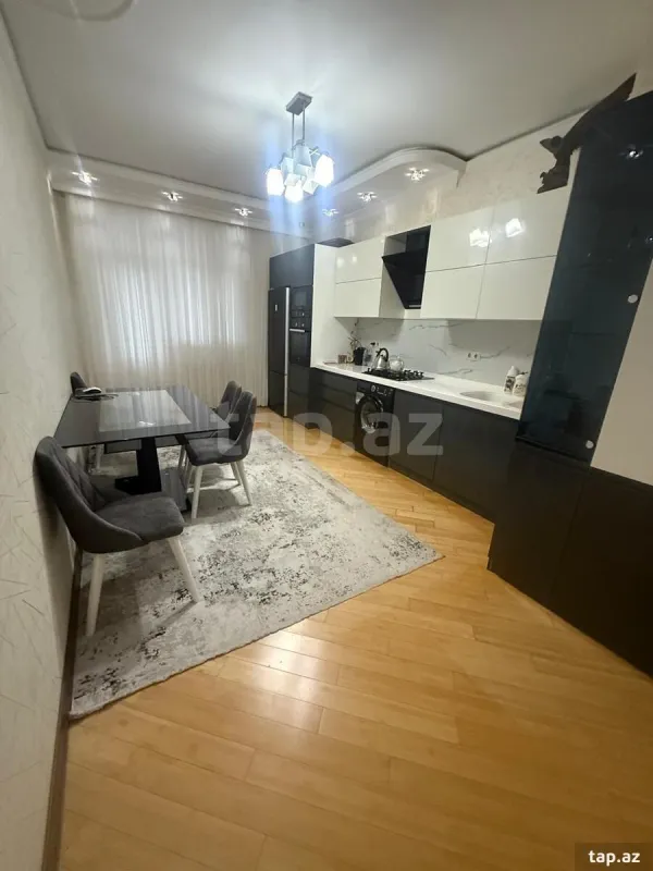 Satılır 3 otaqlı yeni tikili 85 m²