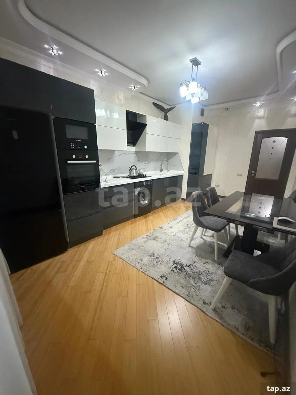 Satılır 3 otaqlı yeni tikili 85 m²
