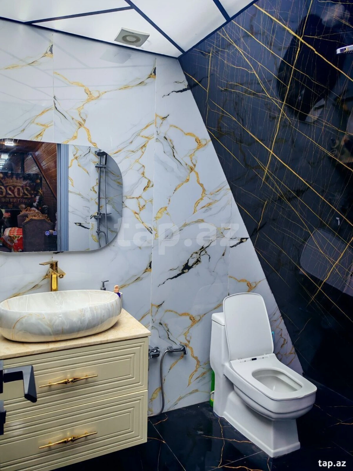 Kirayə verilir 3 otaqlı həyət evi