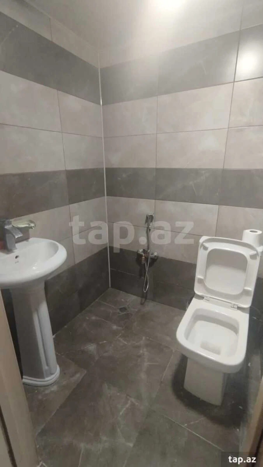 Satılır 3 otaqlı yeni tikili 92 m²