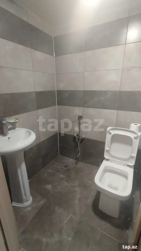 Satılır 3 otaqlı yeni tikili 92 m²