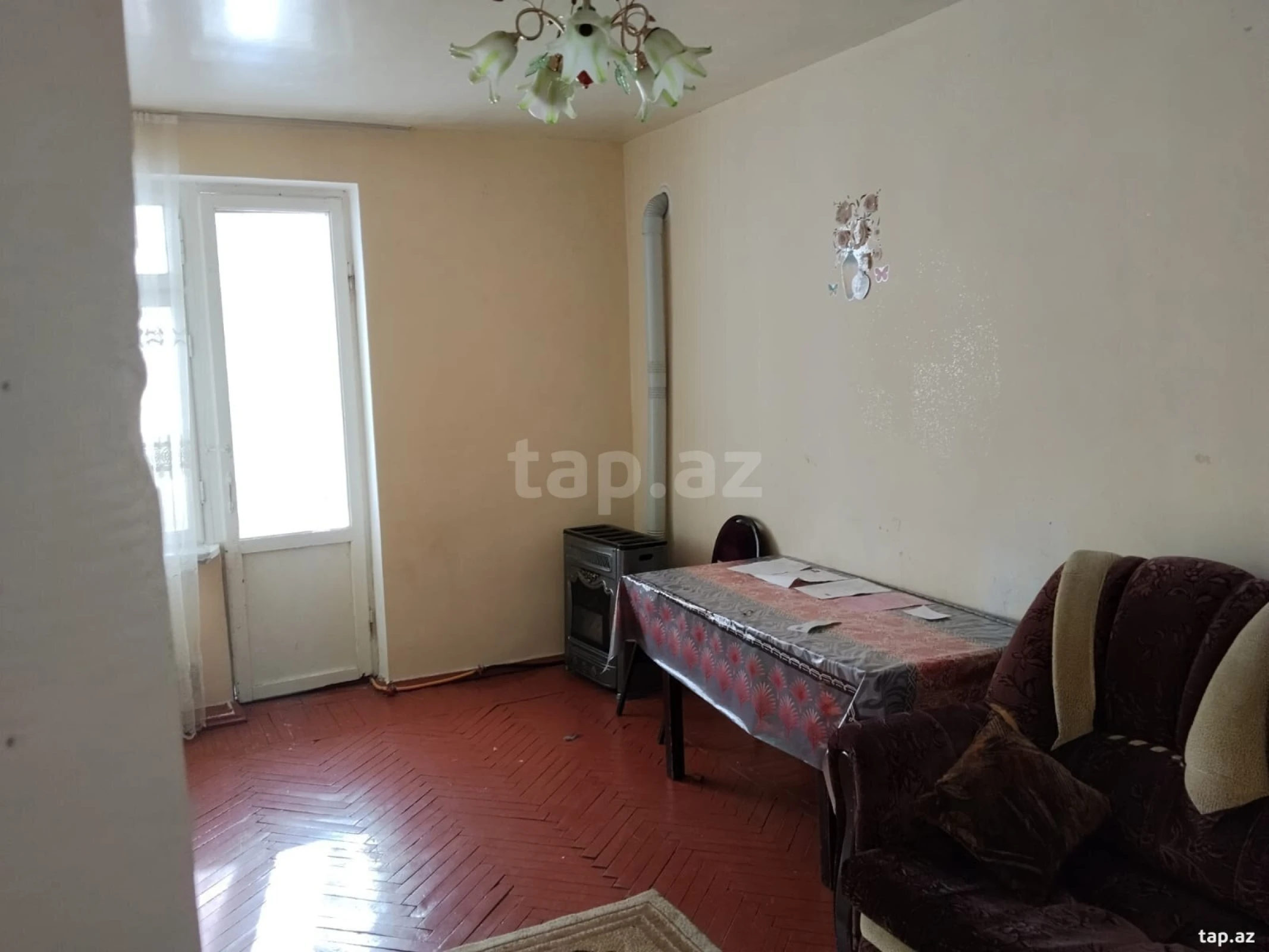 Kirayə verilir 1 otaqlı mənzil 60 m²