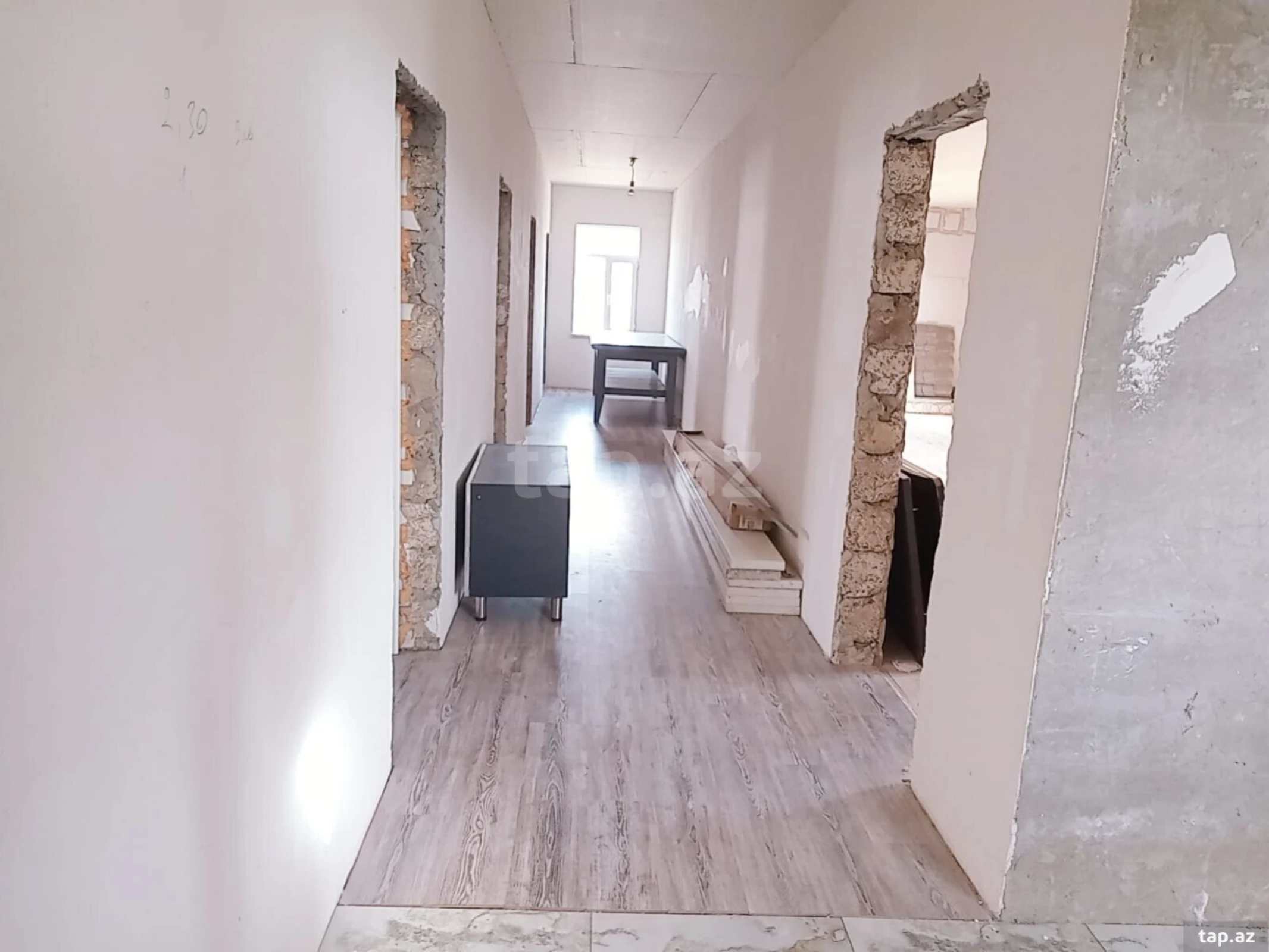 Satılır 4 otaqlı həyət evi