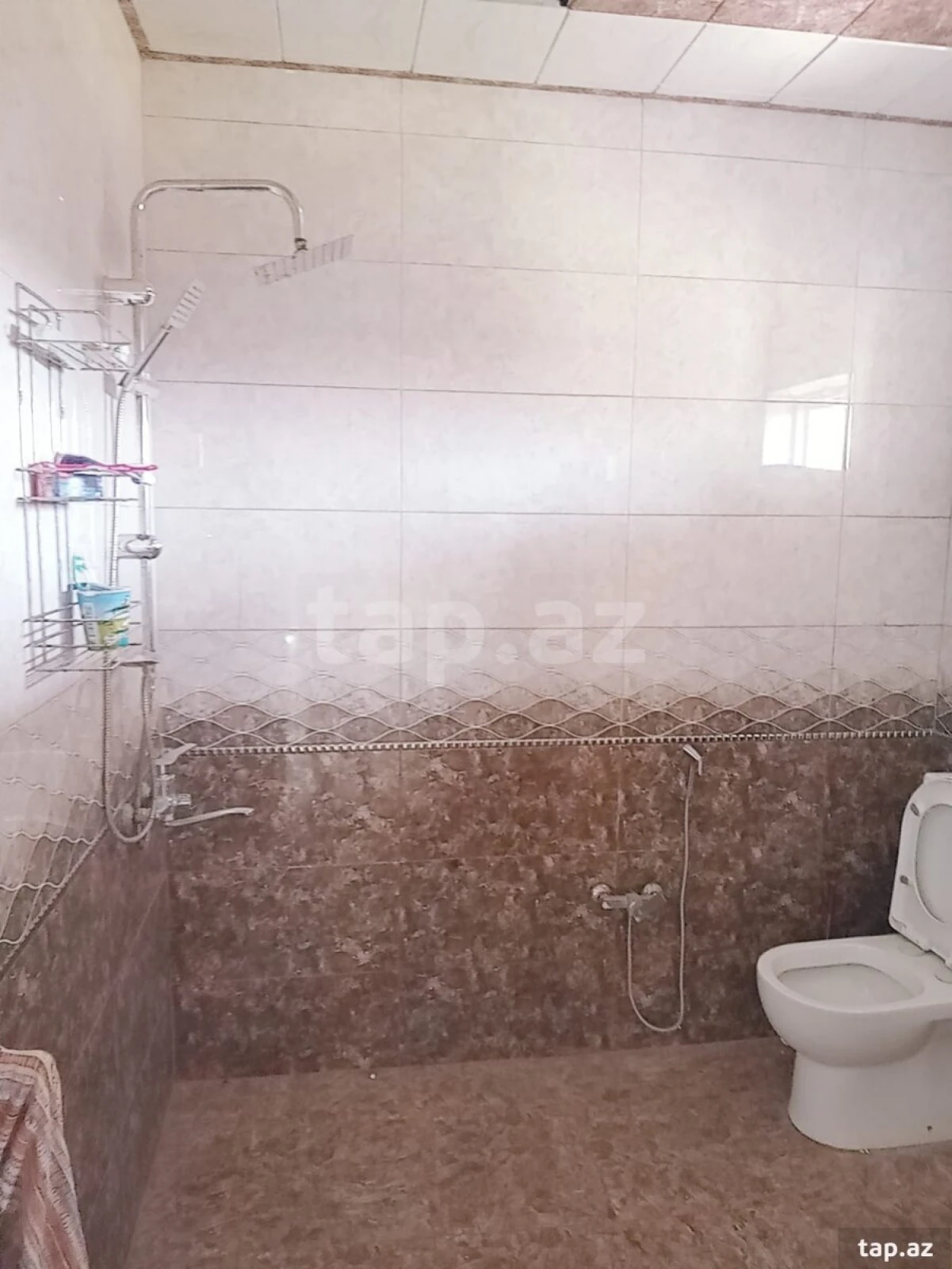 Satılır 4 otaqlı həyət evi