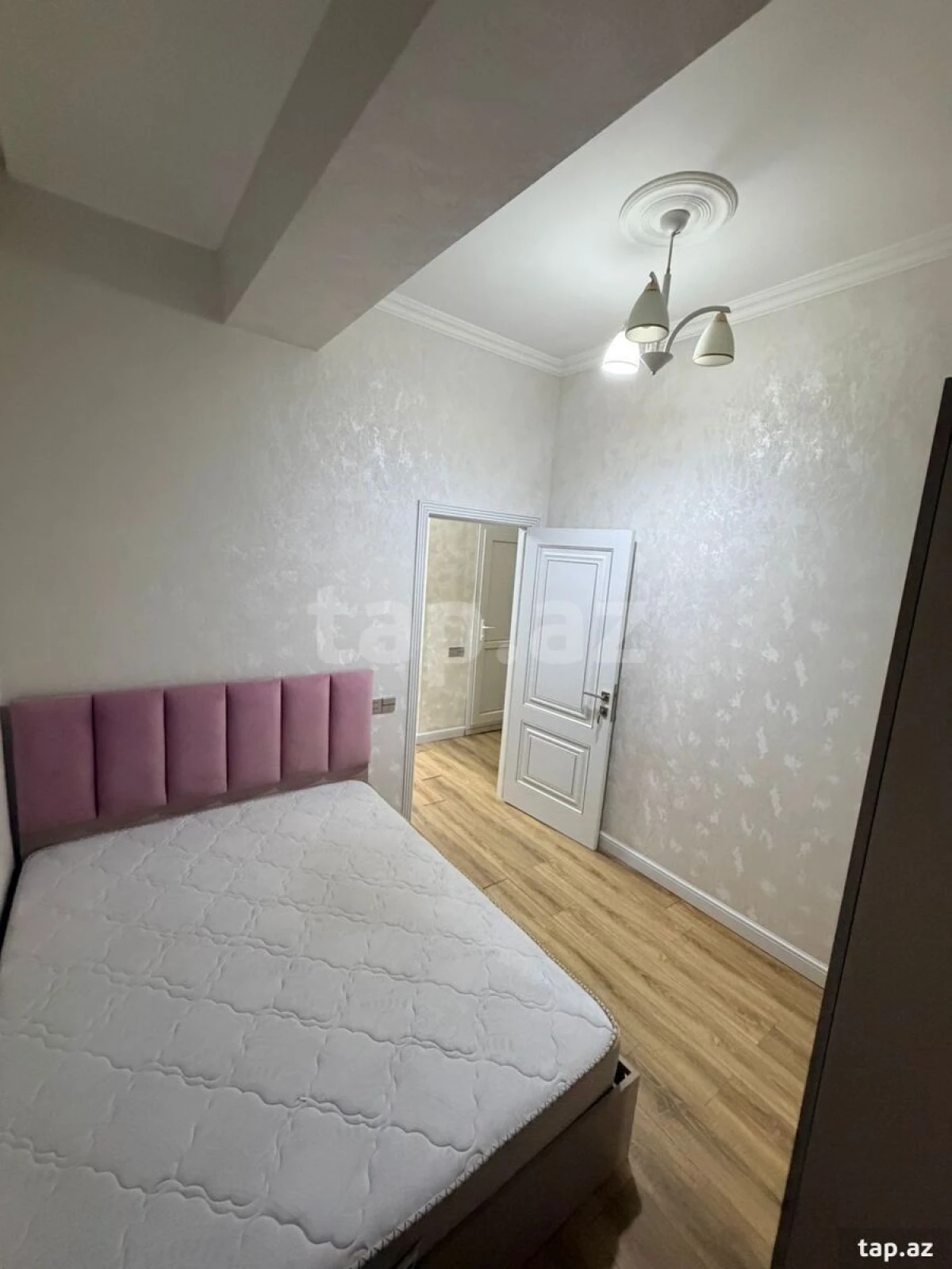 Kirayə verilir 2 otaqlı yeni tikili 62 m²