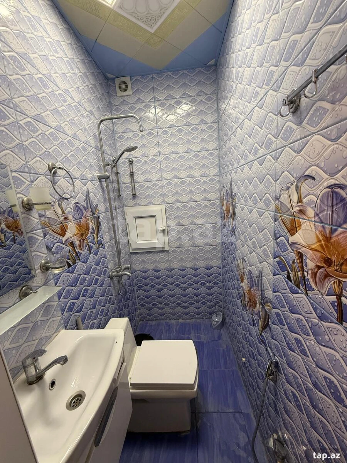 Kirayə verilir 2 otaqlı mənzil 50 m²