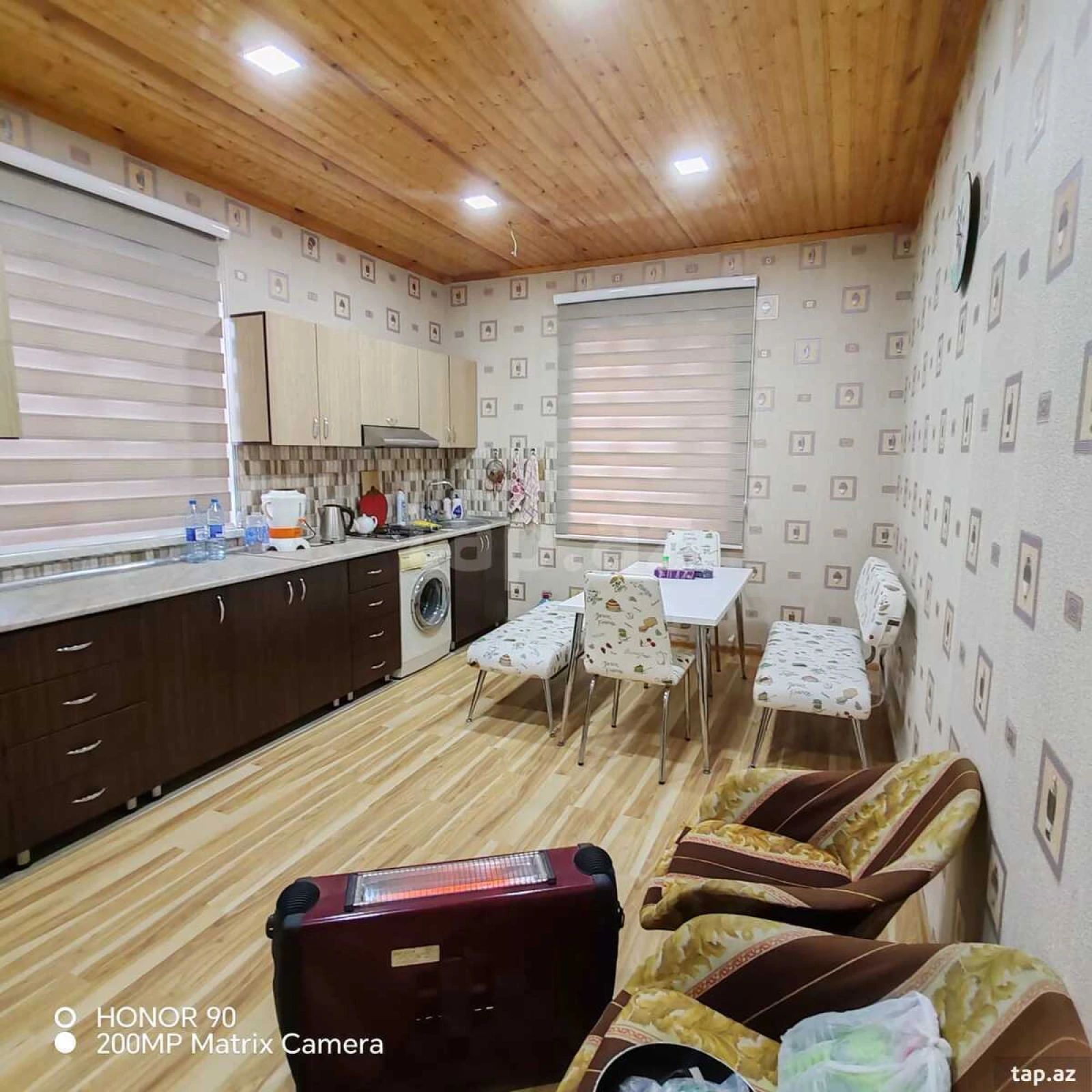 Satılır 5 otaqlı həyət evi