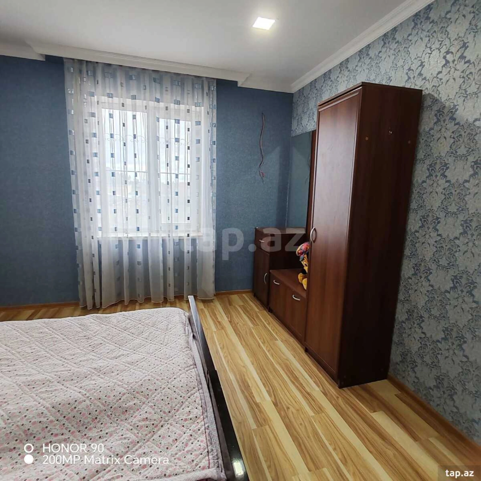 Satılır 5 otaqlı həyət evi