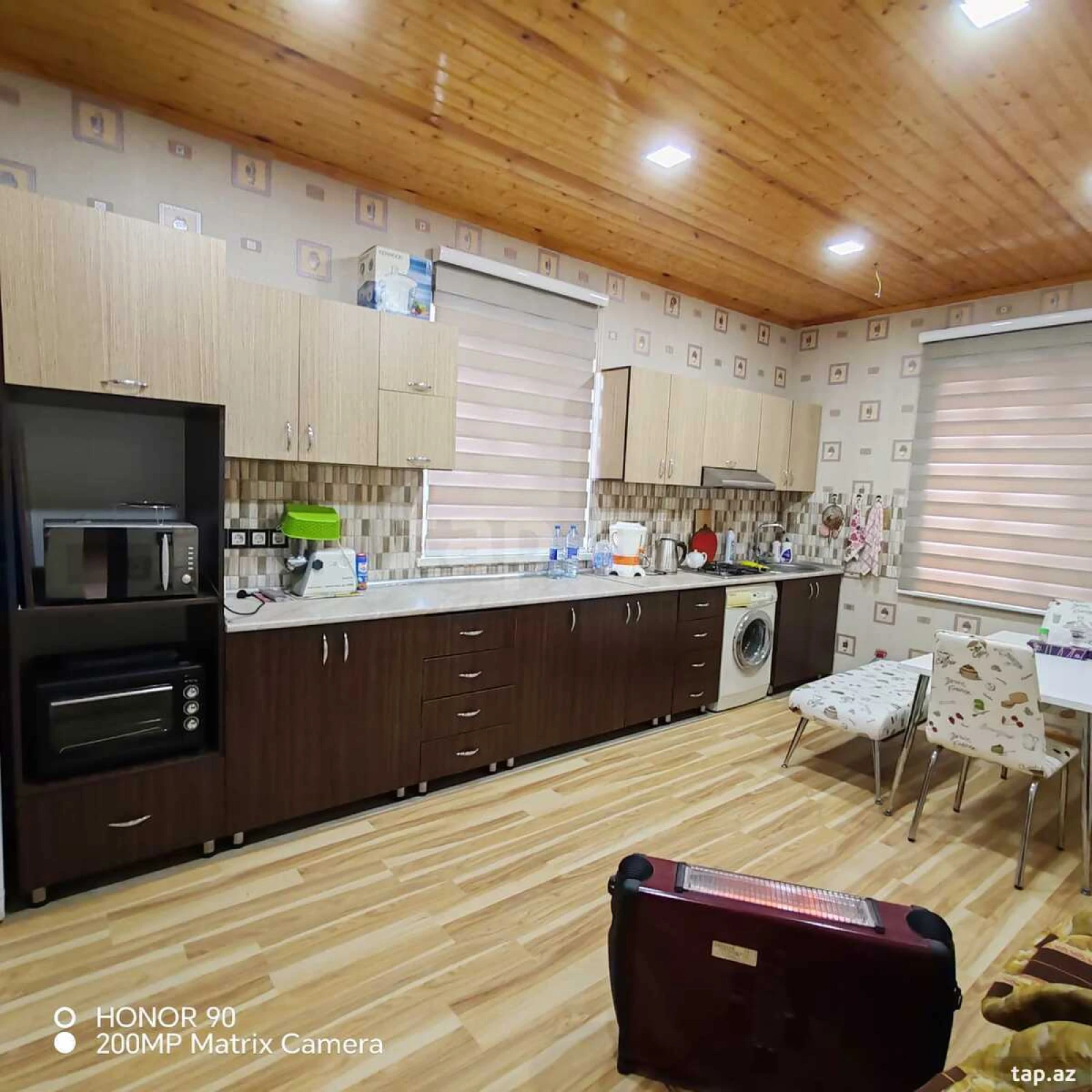 Satılır 5 otaqlı həyət evi