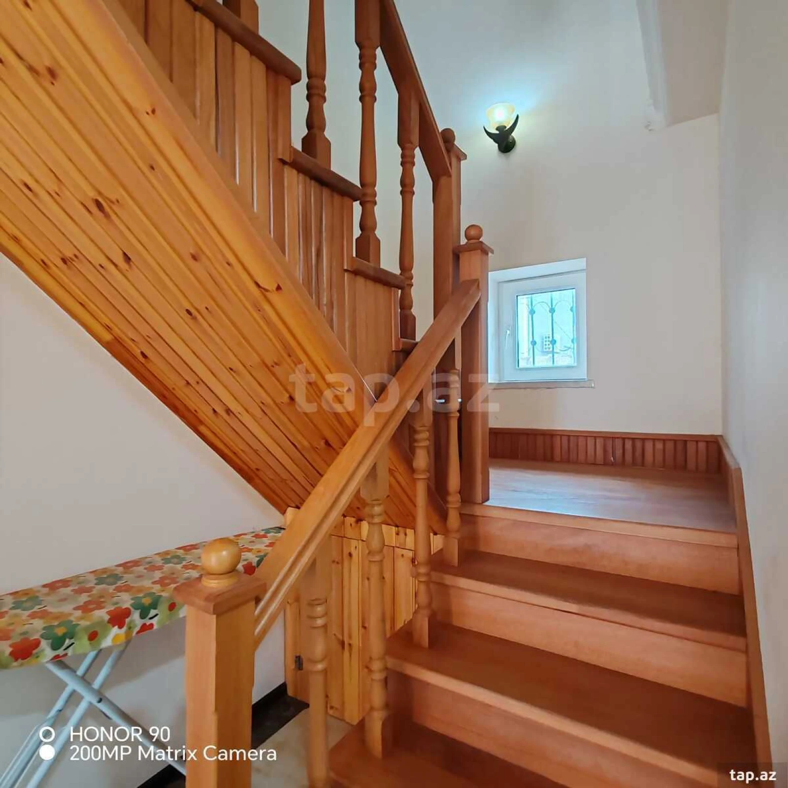 Satılır 5 otaqlı həyət evi