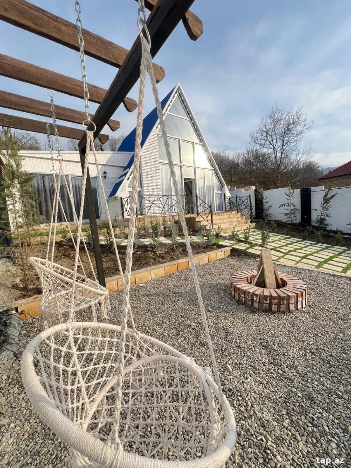 Satılır 3 otaqlı həyət evi