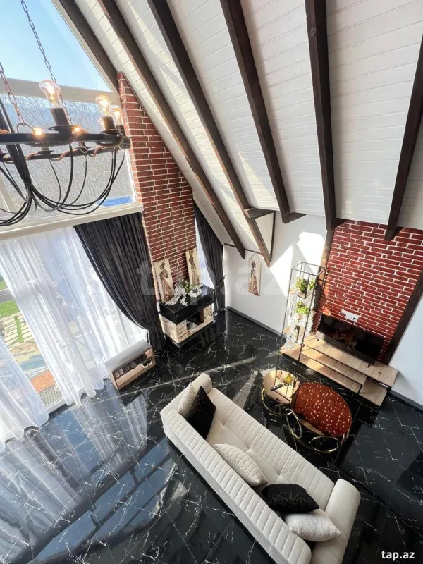 Satılır 3 otaqlı həyət evi