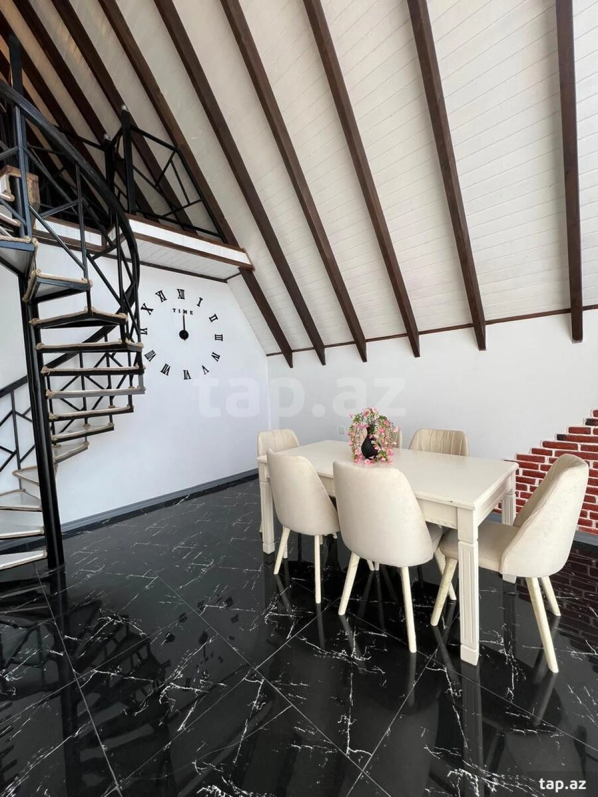 Satılır 3 otaqlı həyət evi