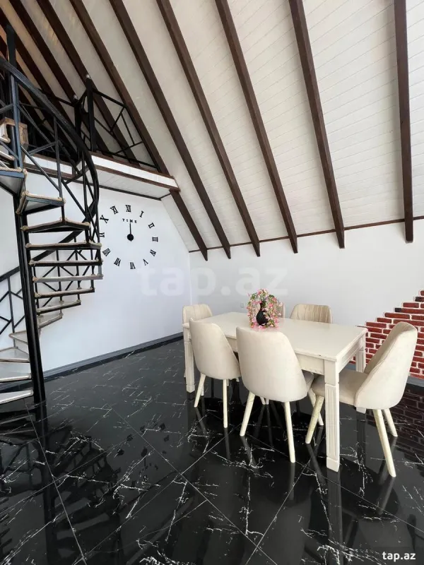 Satılır 3 otaqlı həyət evi