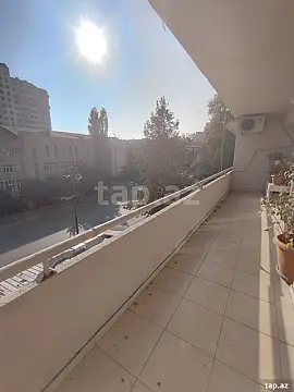 Kirayə verilir 3 otaqlı mənzil 90 m²