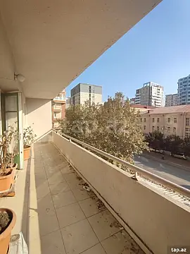 Kirayə verilir 3 otaqlı mənzil 90 m²