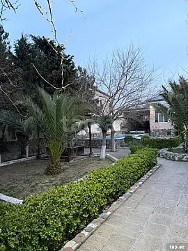 Kirayə verilir 4 otaqlı həyət evi 250 m²