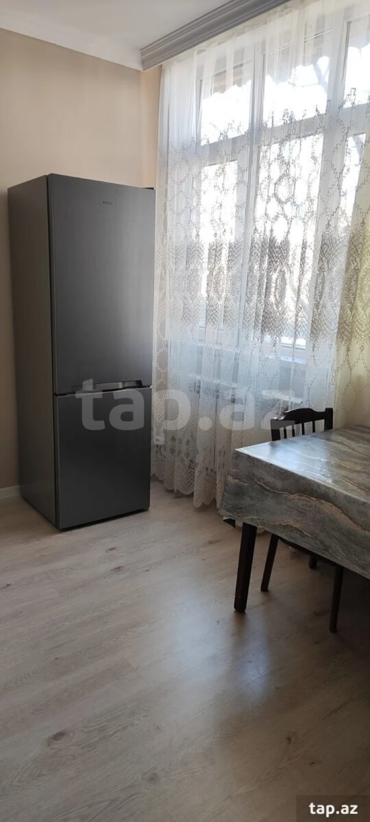 Kirayə verilir 3 otaqlı həyət evi