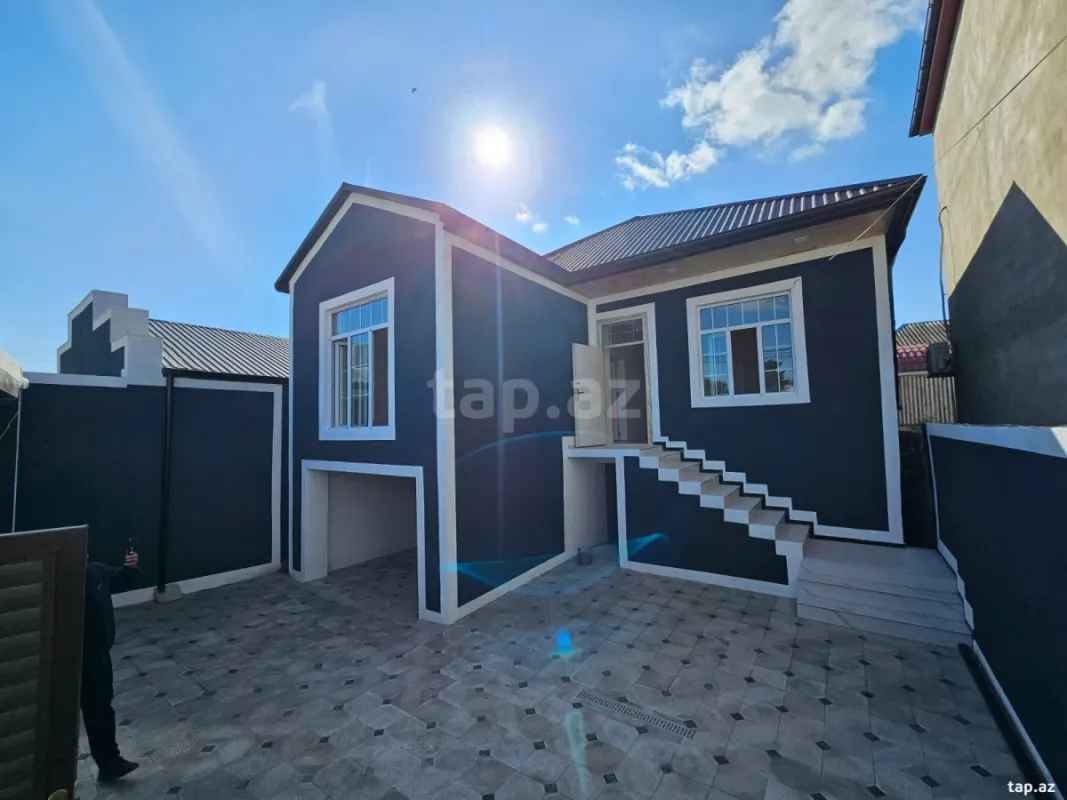 Satılır 4 otaqlı həyət evi 120 m²